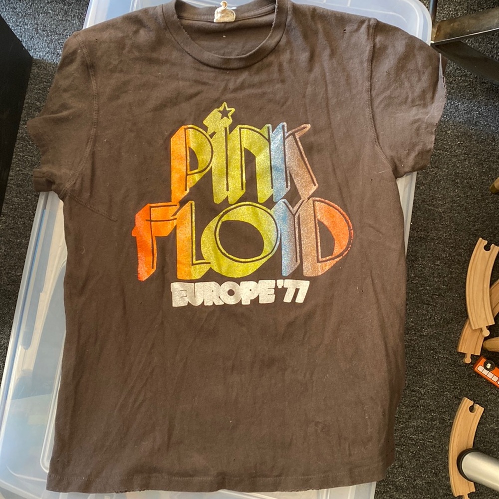 MADEWORN Pink Floyd t shirt